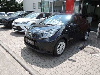 Fahrzeug TOYOTA Aygo X Cross undefined