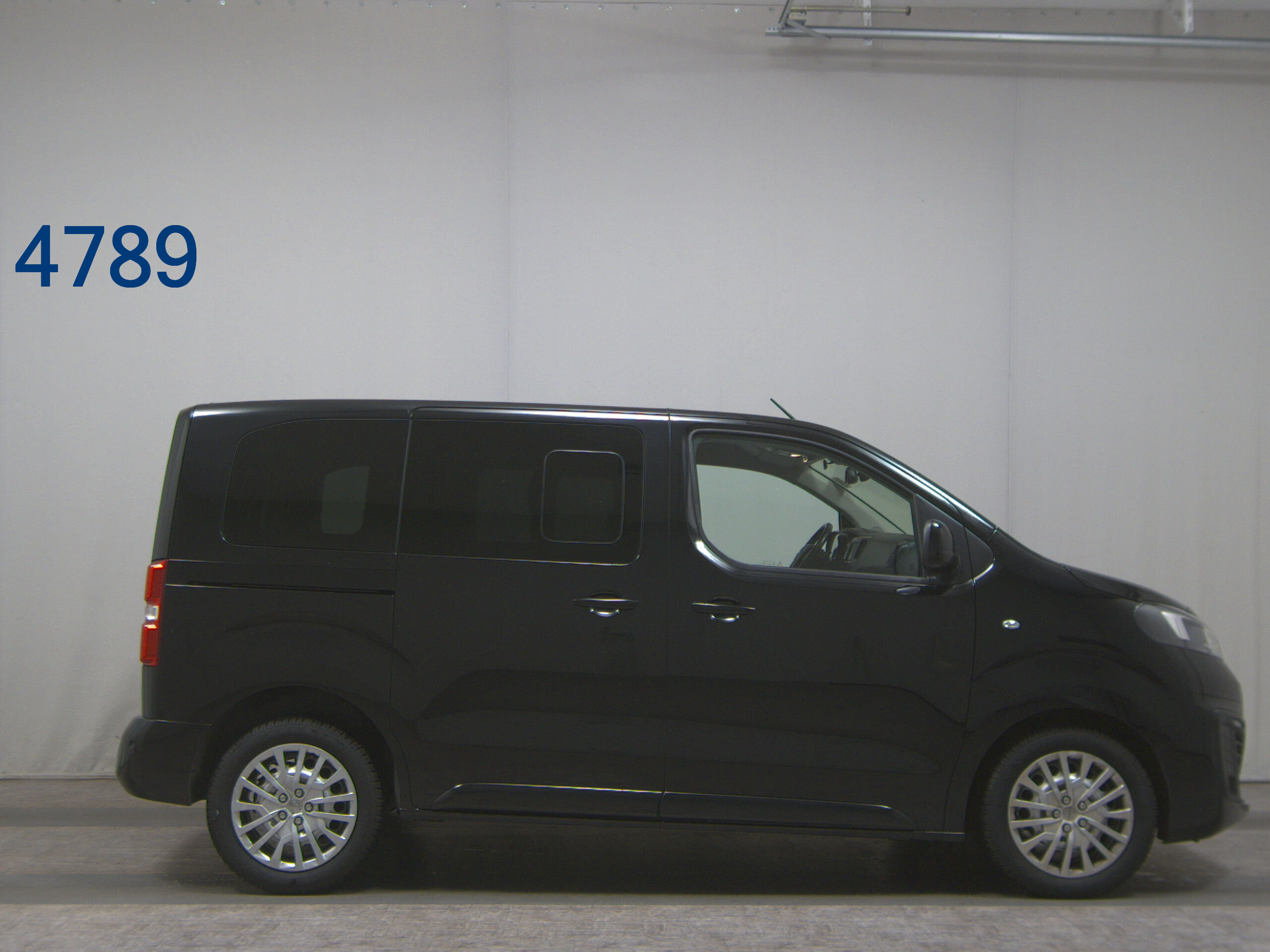 Opel Zafira Life 2.0 D Edition Navi Xenon RFK SHZ