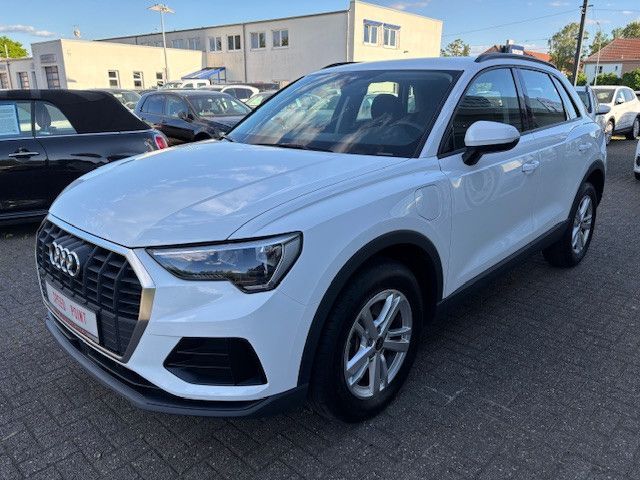 Audi Q3 45 TFSI e Navigation/LED/DAB/Virtual/Kamera