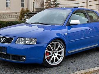 Fahrzeug AUDI S3 undefined