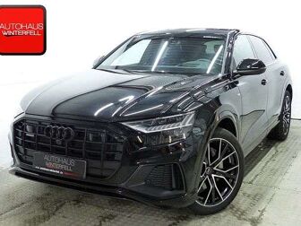 Fahrzeug AUDI Q8 undefined