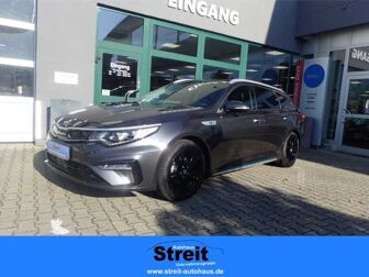 Fahrzeug KIA Optima undefined