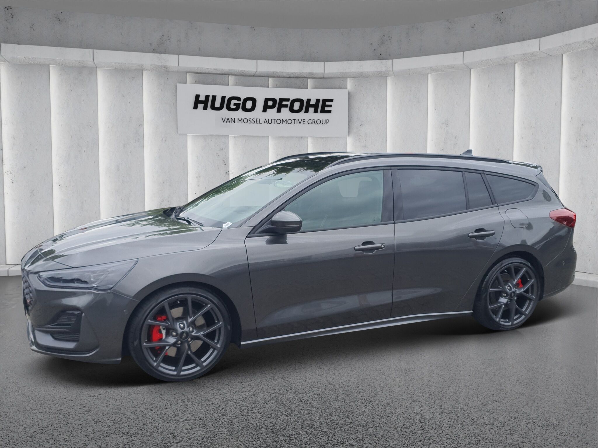 Ford Focus ST X Turnier 2.3 EB Autom LED Pano RFK SHZ