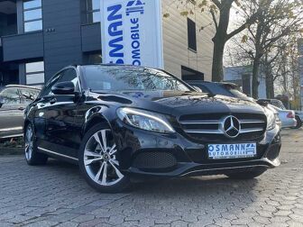 Fahrzeug MERCEDES-BENZ AVANTGARDE undefined