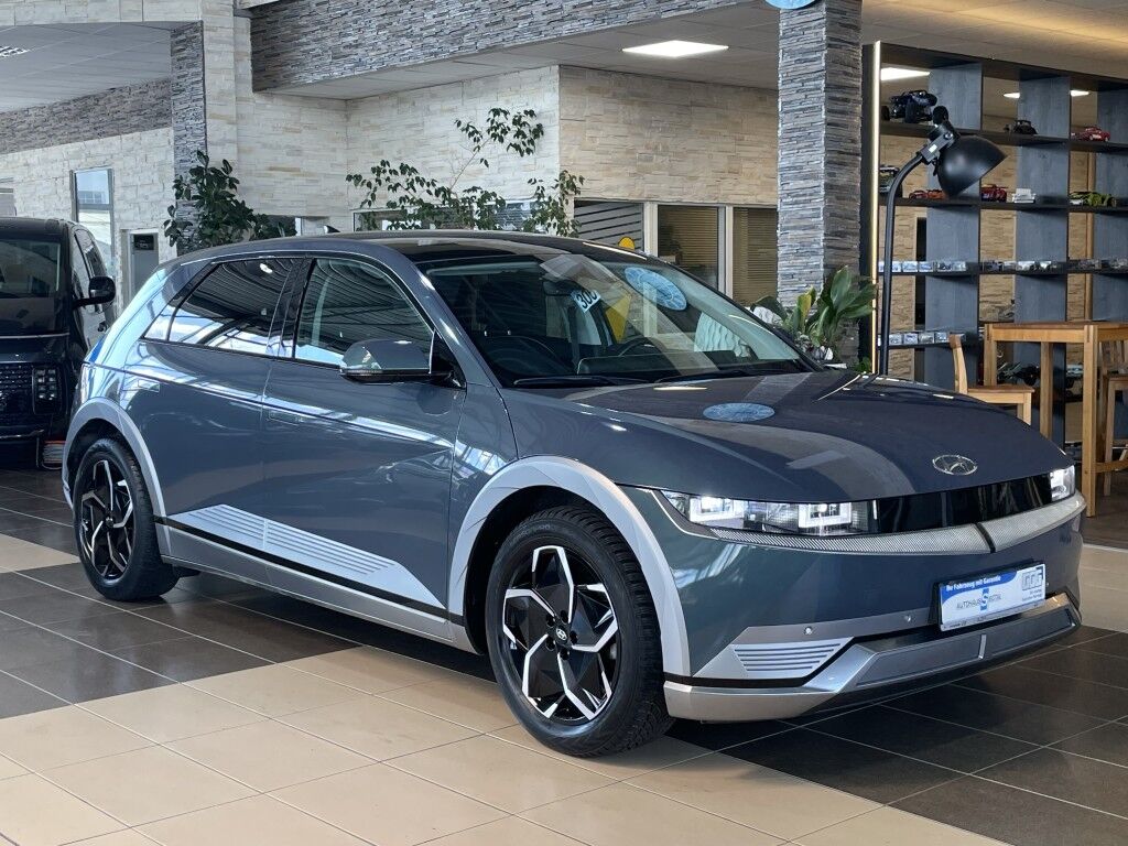 Hyundai Ioniq 5 Wärmepumpe Pano Leder NSCC LED Nav R.Cam