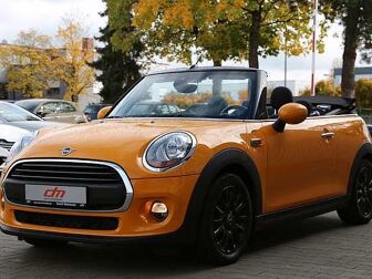 Fahrzeug MINI COOPER CABRIO undefined