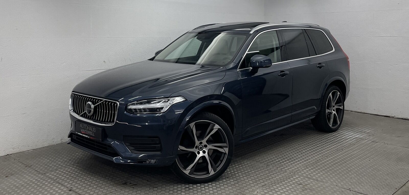 VOLVO XC90 B5 AWD PANO+22Z+HUD+H&K+KAMERA+LED+ALARM+