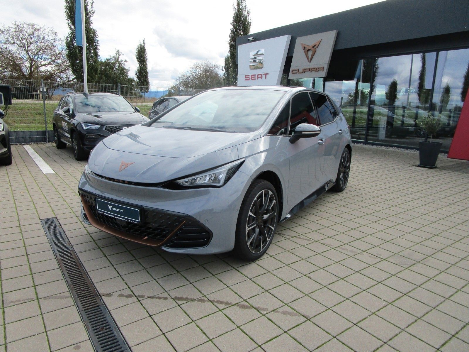 Cupra Born 170 kW *SHZ*PANO*uvm.