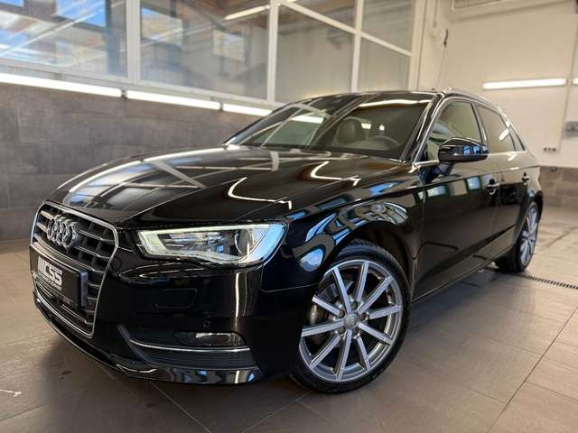 Audi A3 Sportback Navi Xenon Leder ACC Spur+Totassist