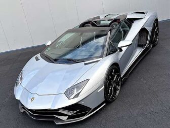 Fahrzeug LAMBORGHINI Aventador undefined
