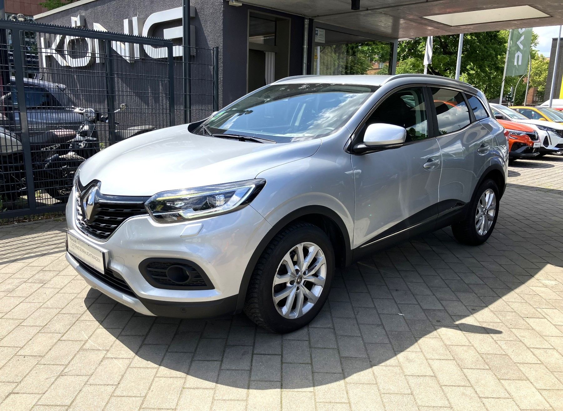 Renault Kadjar 1.3 TCe 140 LIMITED Deluxe Automatik