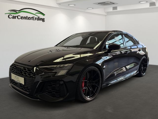 Audi RS3Lim.*quattro*MATRIX*ACC*Navi*Pano*B&O*HUD*Kam