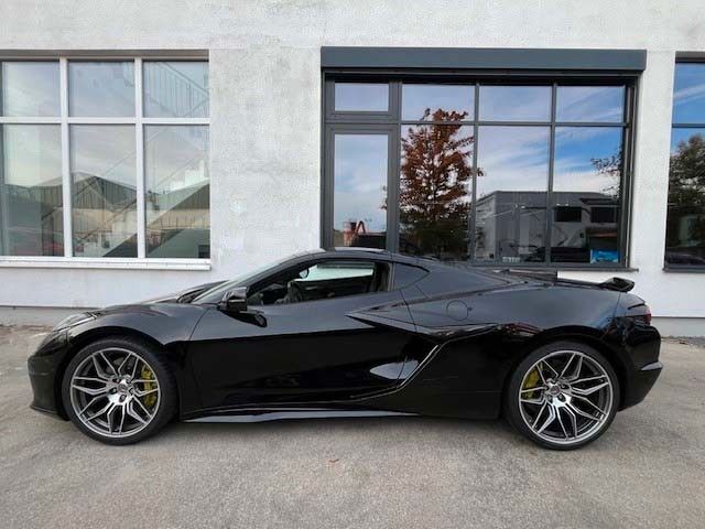 Corvette Z06 Coupe 3LZ MY24 Europa Modell 4.99%