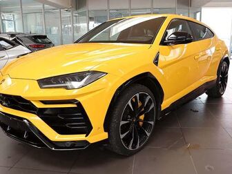 Fahrzeug LAMBORGHINI Urus undefined
