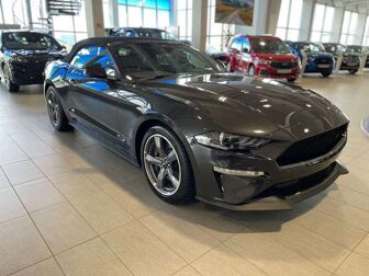 Fahrzeug FORD Mustang undefined