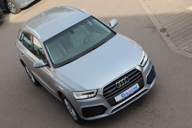 Audi Q3 Sport quattro/S-tronic/AHK/LED/Navi/SHZ/PDC