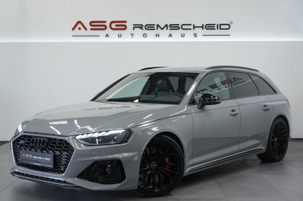 Audi RS4 Avant q. *2.H *20 *Virtual *S-Abgas *Schale