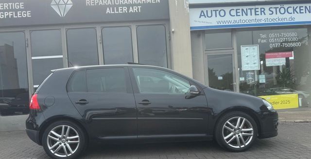 VW Golf V Lim.GT SportKlimaAluAllwetterNavi PDC SSD