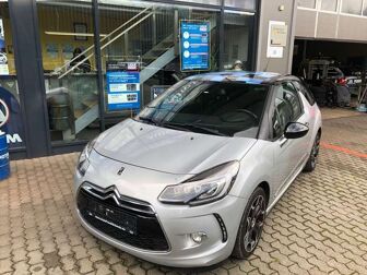 Fahrzeug CITROEN DS3 undefined