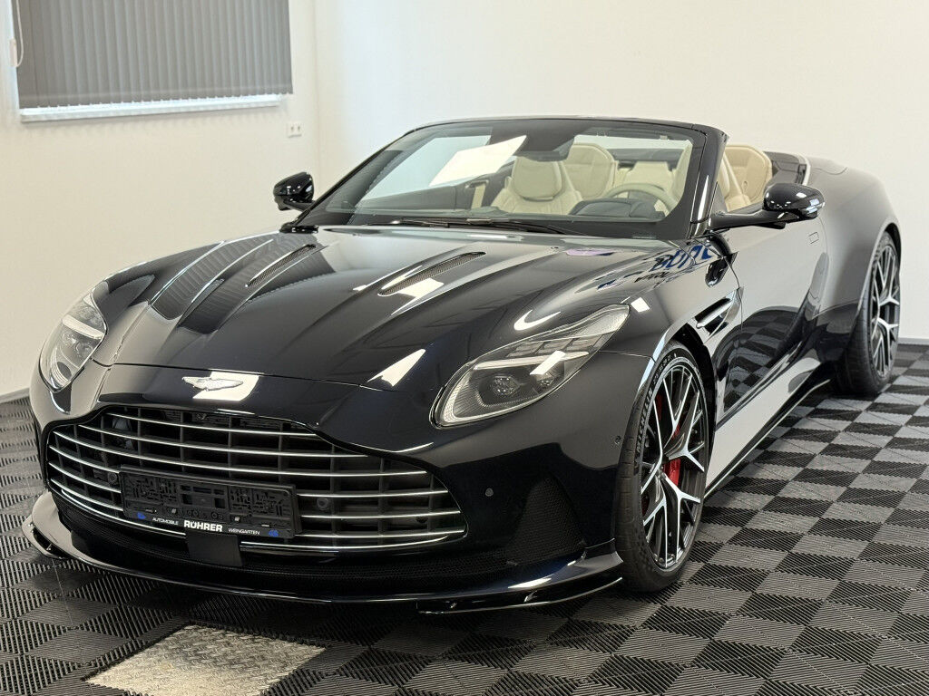 Aston Martin DB12 Volante / Ultramarine Black / UVP: 309.000¤
