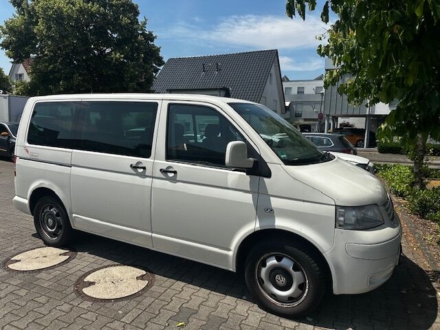 VW T5 Multivan Startline