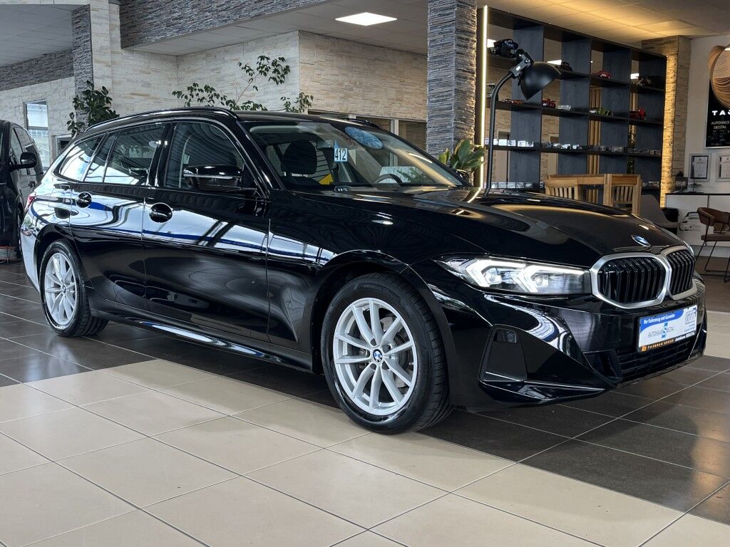 BMW 318 Mild-Hybrid AHK CurvedDisplay LED HiFi-Sound
