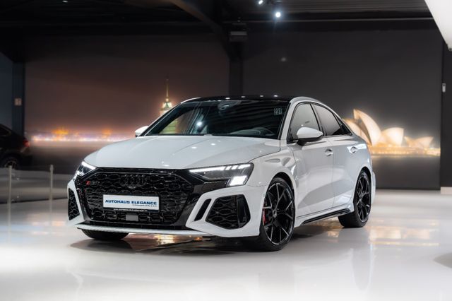 Audi RS 3 Lim. 2.5 TFSI quattro*RS-FAHRWERK*B&O*NAPPA