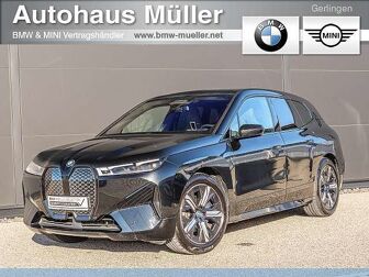 Fahrzeug BMW IX undefined