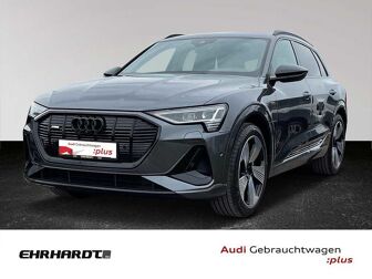 Fahrzeug AUDI E-tron undefined