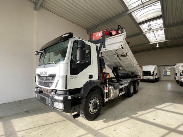 Iveco Trakker 410 Kipper mit Kran Fassi 155/Funk 6x4