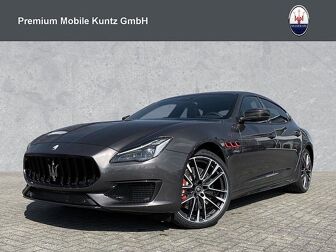 Fahrzeug MASERATI Quattroporte undefined