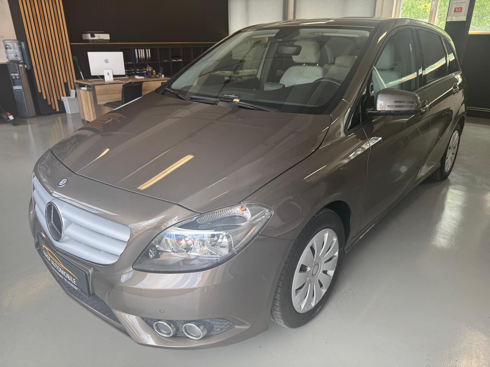 Mercedes-Benz B 180 1.8 CDI KAT 1HAND AHK NAVI PDC