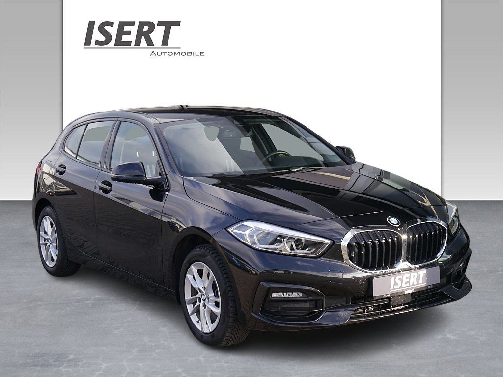 BMW 118i Lim. Sport Line A. +LIVE PROF.+LED+DAB+