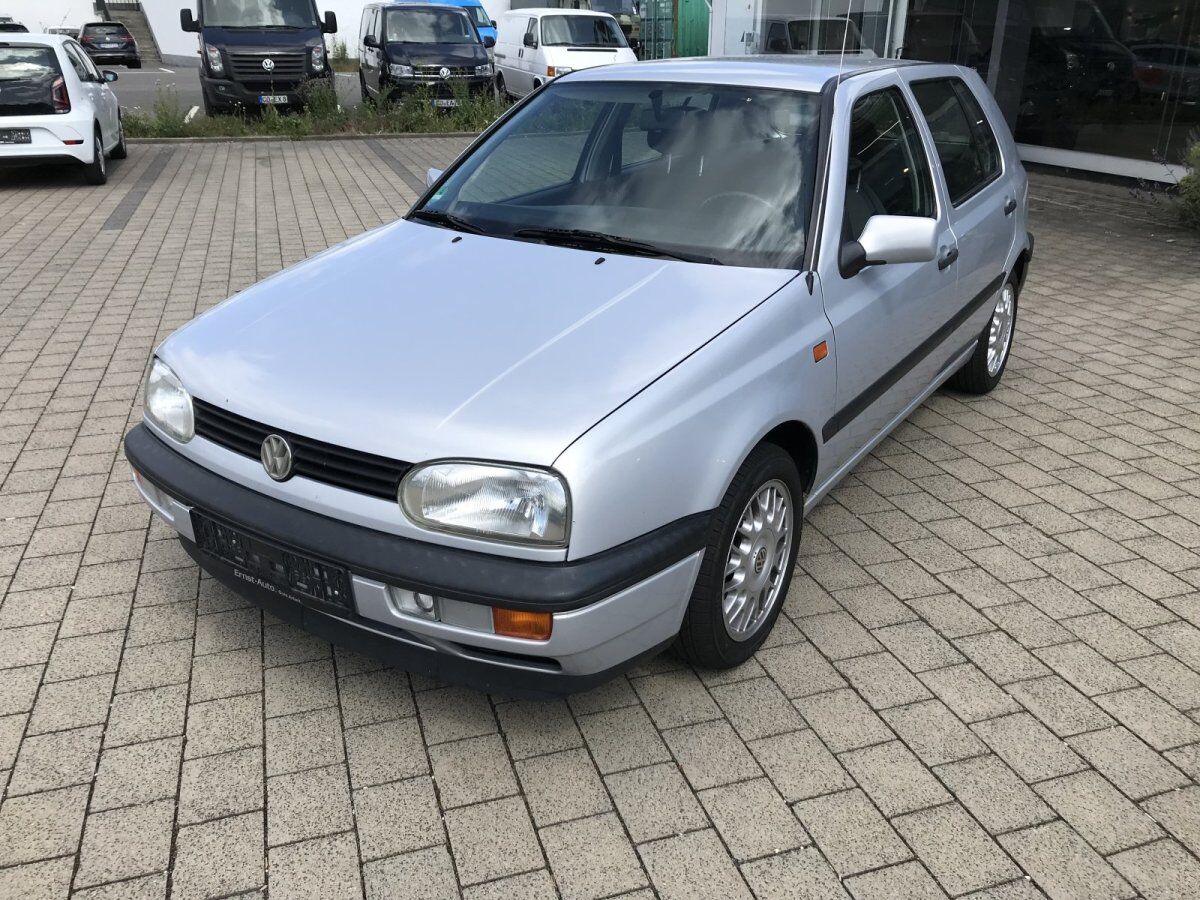 VW Golf III