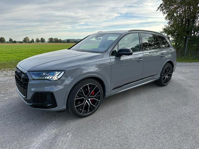 Audi SQ7 4.0 competition plus quattro TFSI 4.0TFSI...