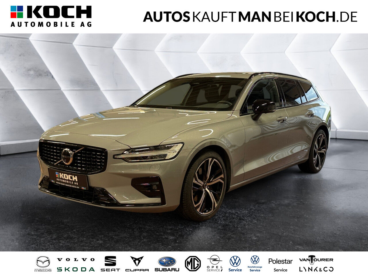 VOLVO V60 B4 B DKG Plus Dark ACC BLIS PANO 360v 4xSHZ!