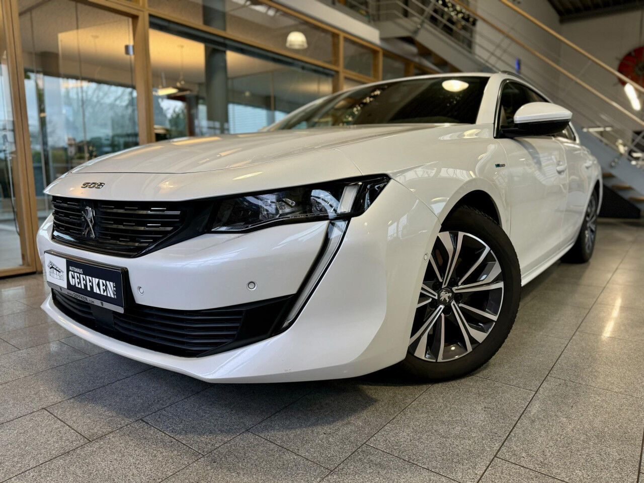 Peugeot 508 SW Plug-In Hybrid 225 e-EAT8 Allure, AHK!