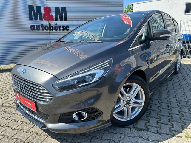 Ford S-MAX Titanium Navi/LED/Standhz/Kamera/Assistenz