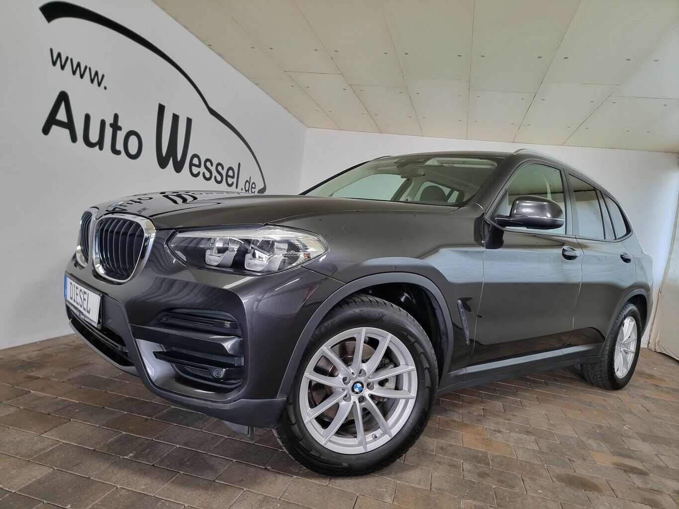 BMW X3 sDrive 18d LED Leder Schalter PDC Navi 1.Hand