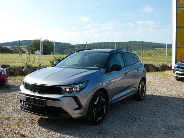 Opel Grandland GSe 4x4*PHEV*300PS*7,4OBC*19"*