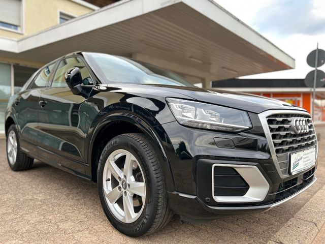 Audi Q2 sport 1,4 Ltr. Klima Leder Kamera Alu Tüv NEU