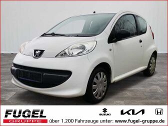 Fahrzeug PEUGEOT 107 undefined