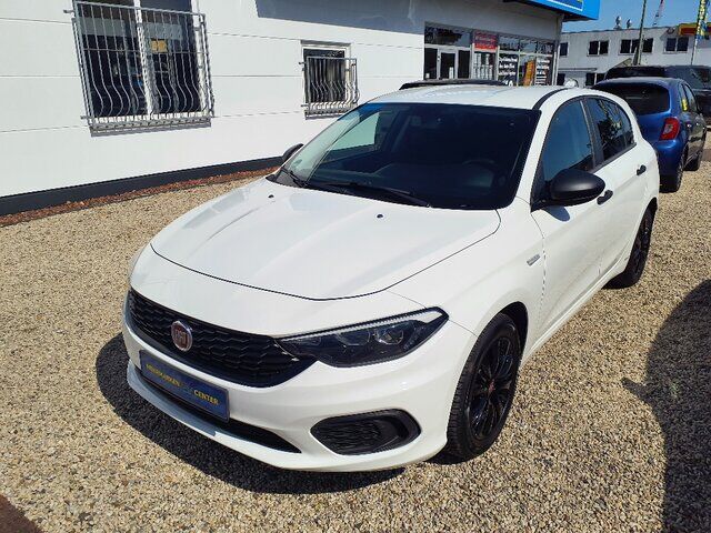 FIAT Tipo 1.4 Hatchback Street - KLIMA,T.OMAT