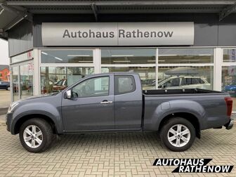 Fahrzeug ISUZU D-Max undefined
