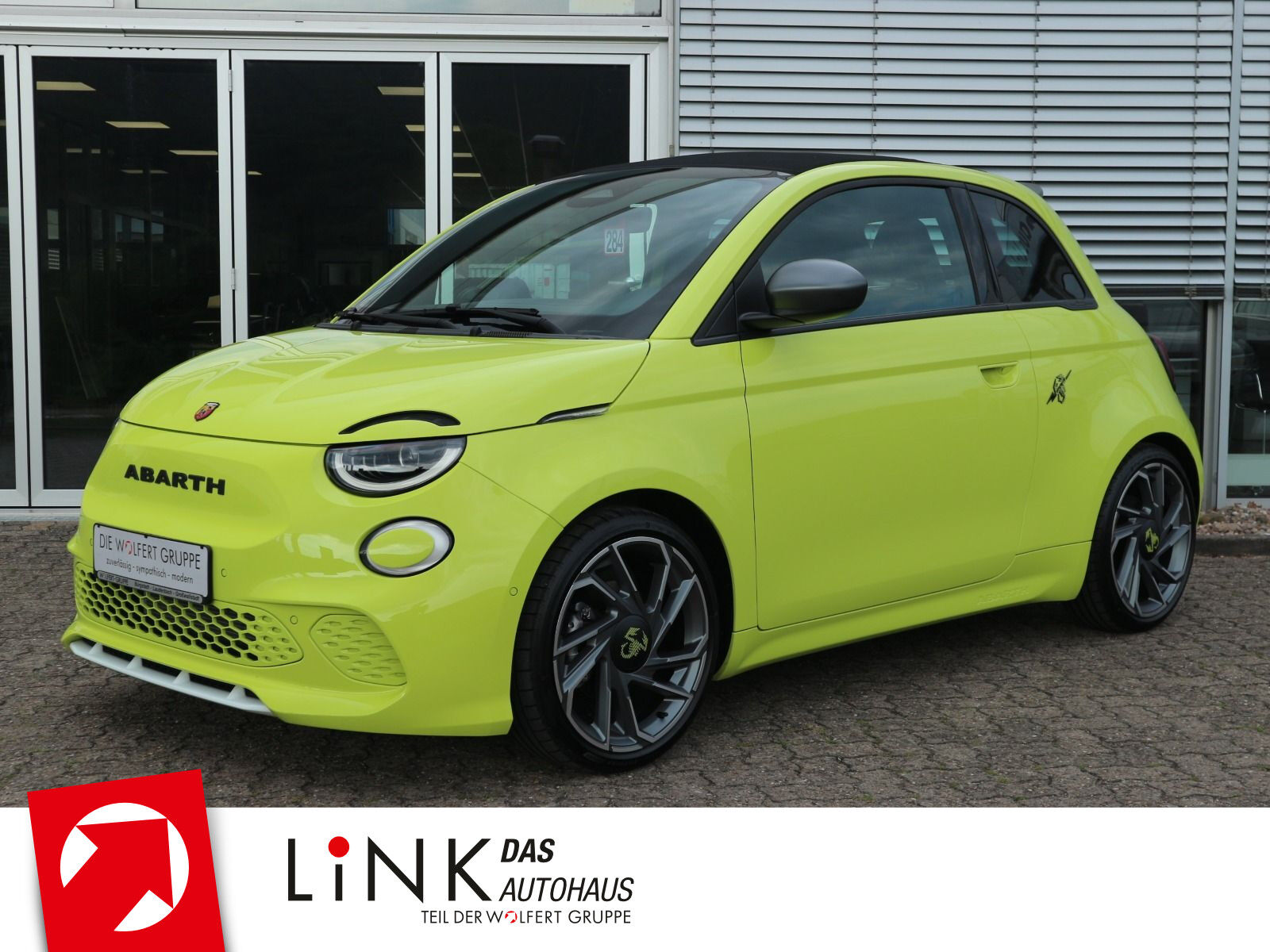 Abarth 500e Cabrio Scorpionissima 360° RFK KEYLESS LED