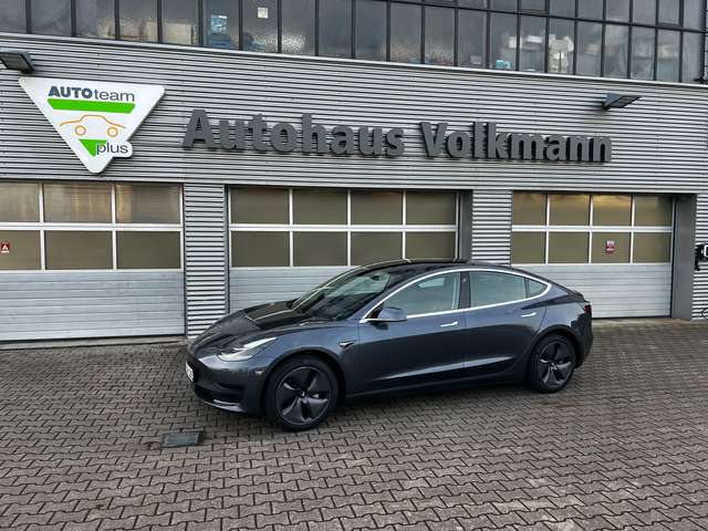 Tesla Model 3 Standard Range Plus LED Lederlenkrad Key