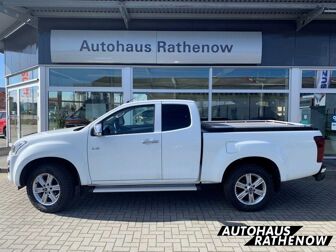 Fahrzeug ISUZU D-Max undefined