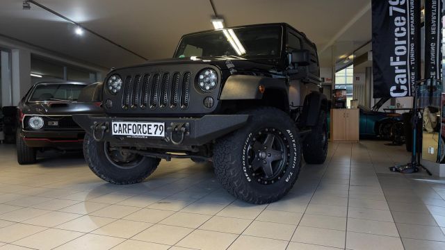 Jeep Wrangler Unlimited Sport AHK LED Höherlegung