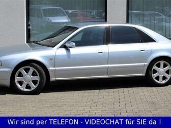 Fahrzeug AUDI S8 undefined