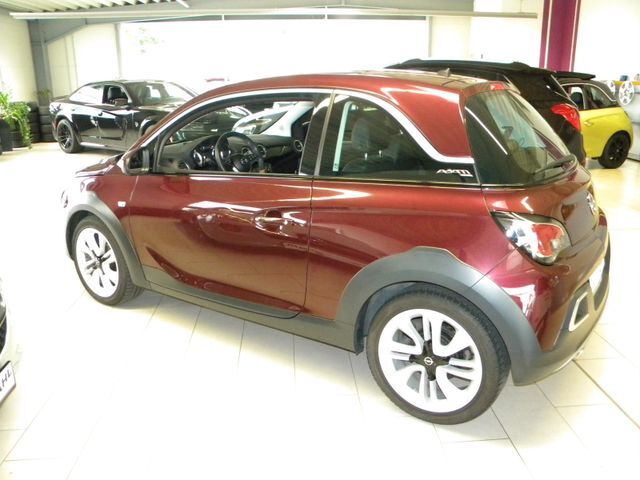 Opel Adam Rocks